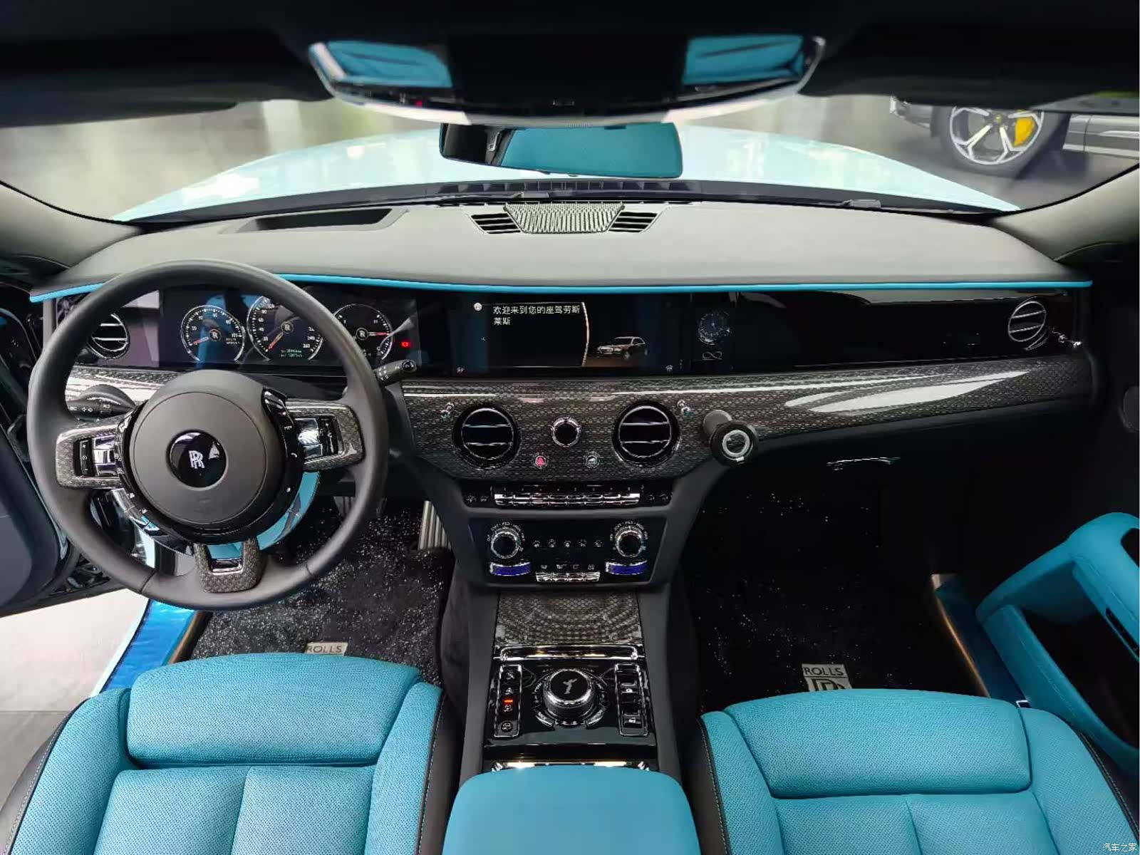 Rolls-Royce Ghost, 2023 8