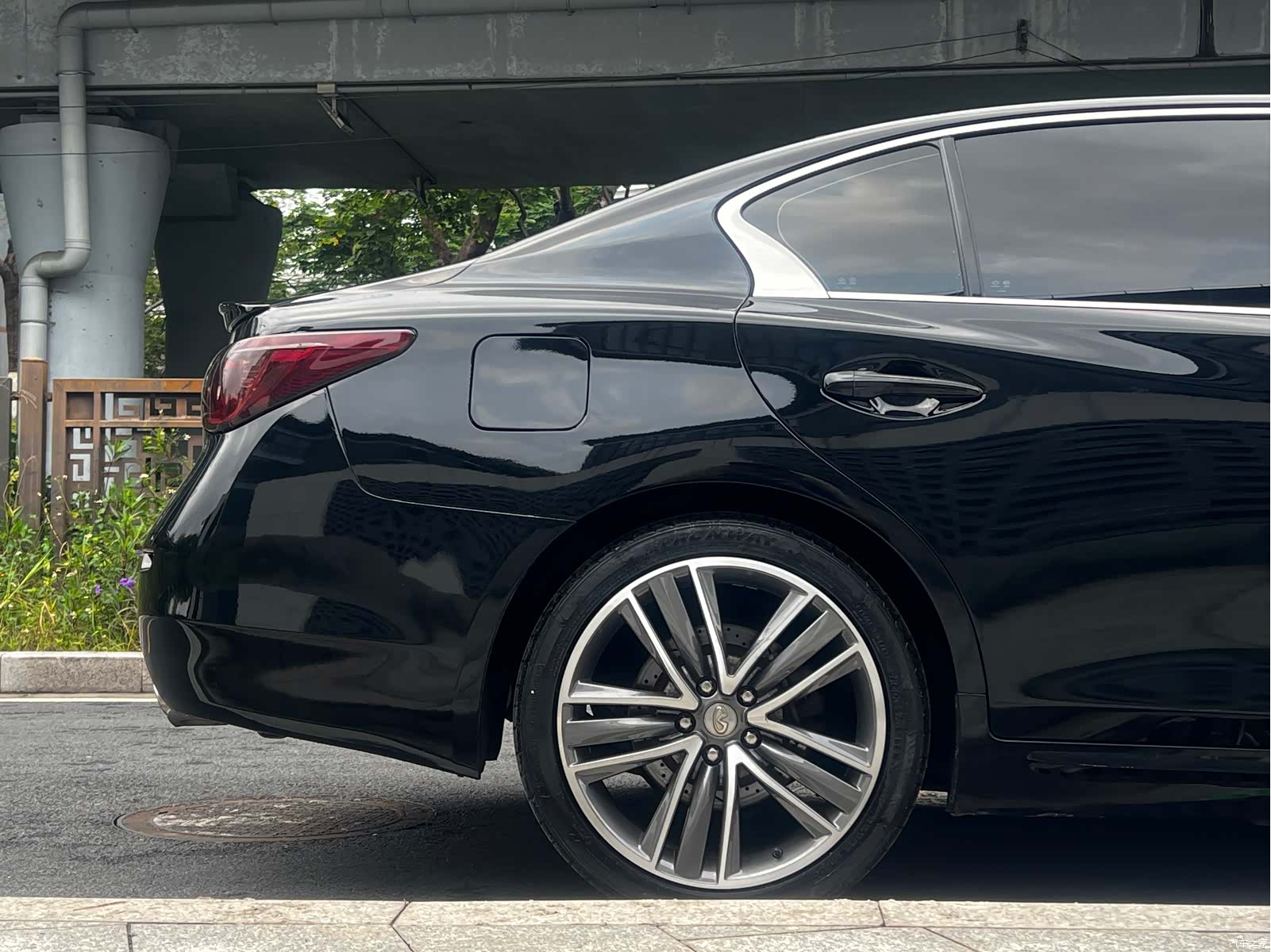Infiniti Q50L, 2015 8