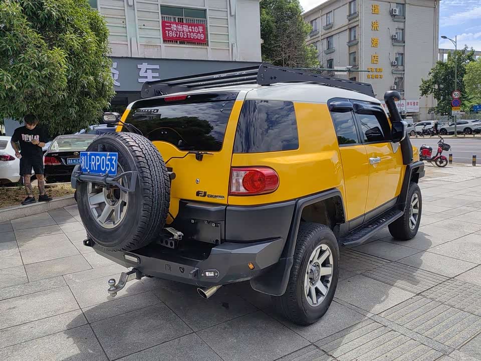 Toyota FJ Cool Luze
