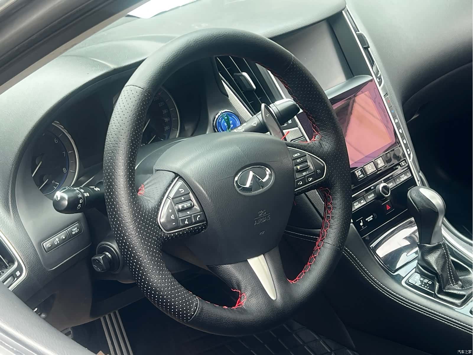 Infiniti Q50L, 2015 17