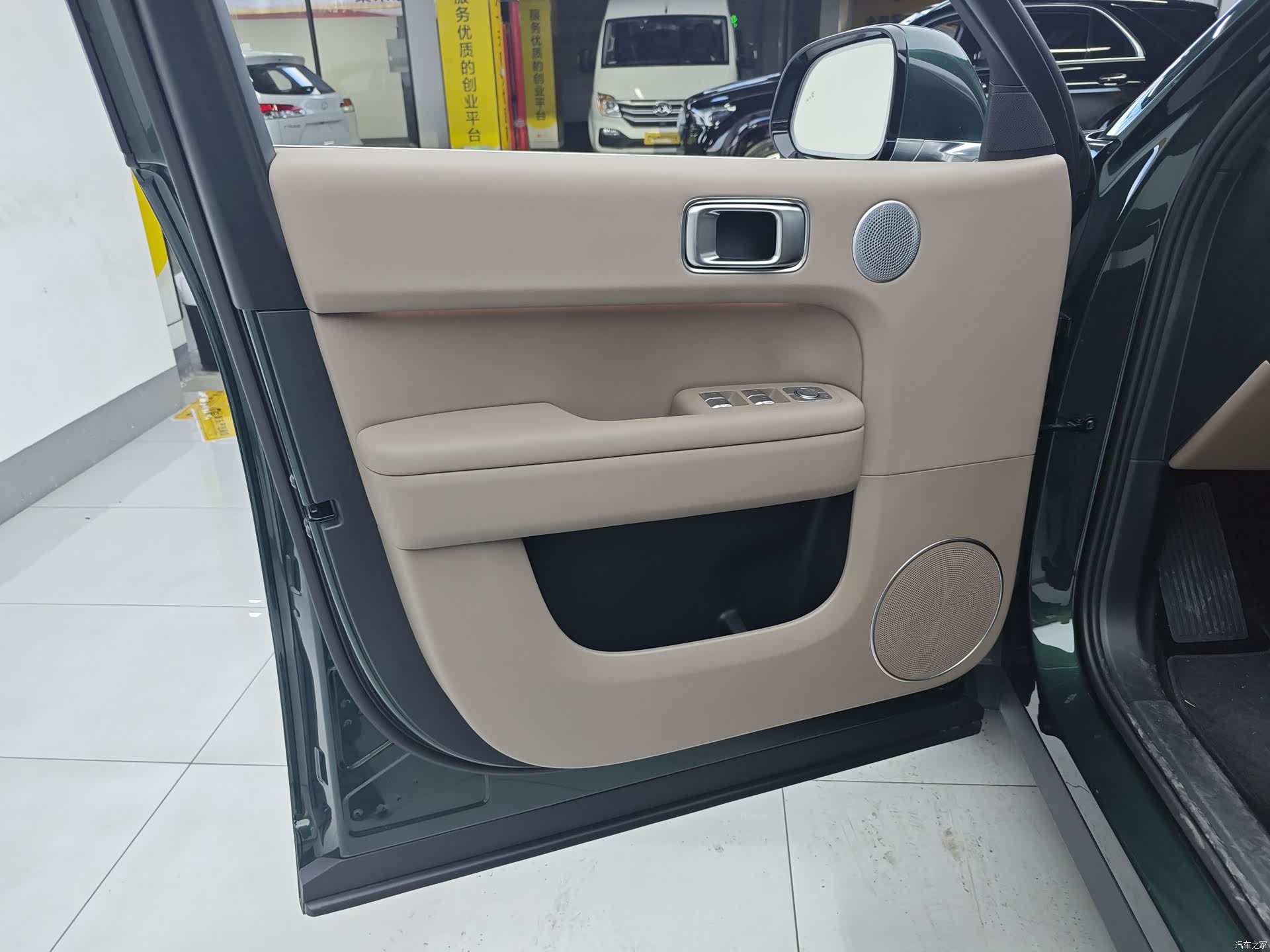 Li Auto L6, 2026 12