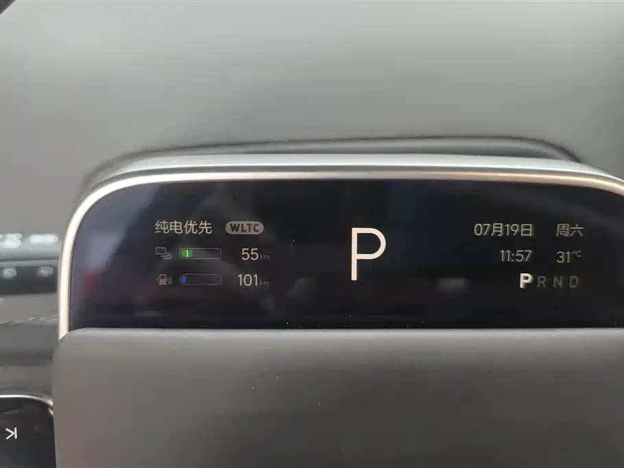 Li Auto Ideal L8