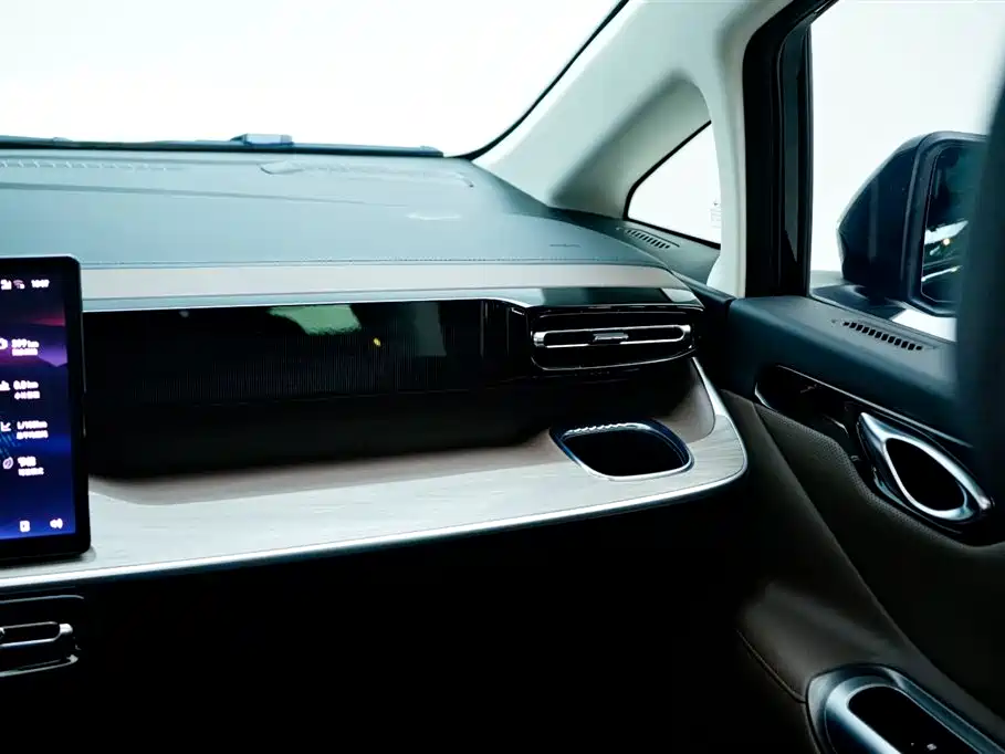 Trumpchi Trumpchi E8