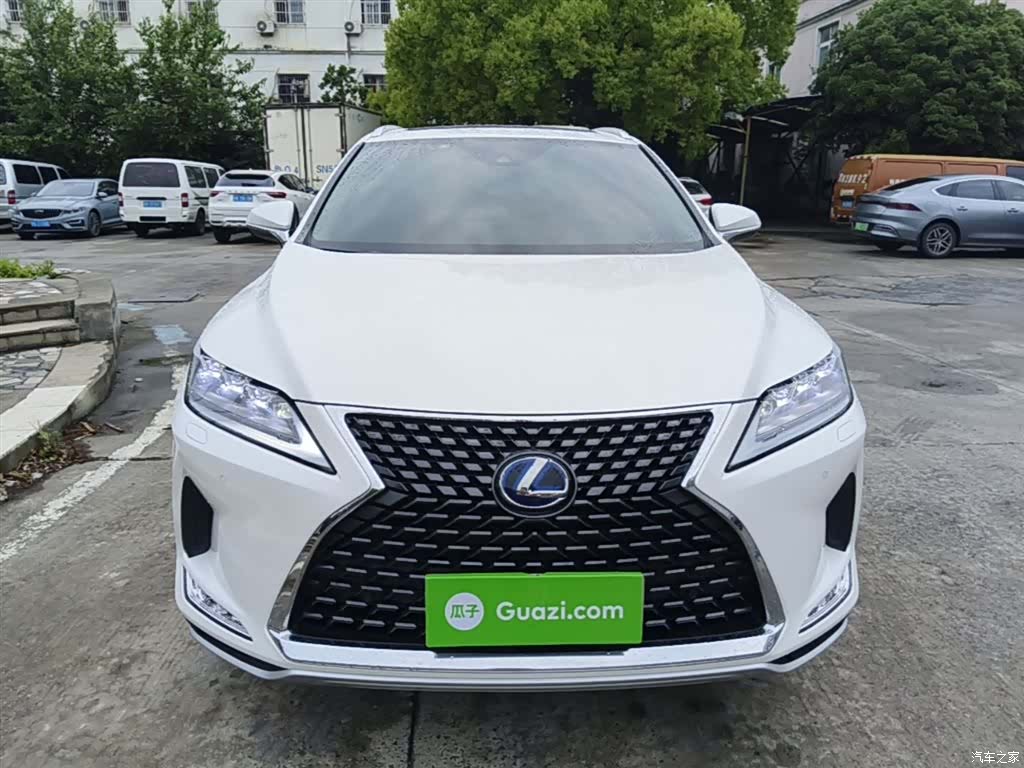 Lexus RX, 2021 3