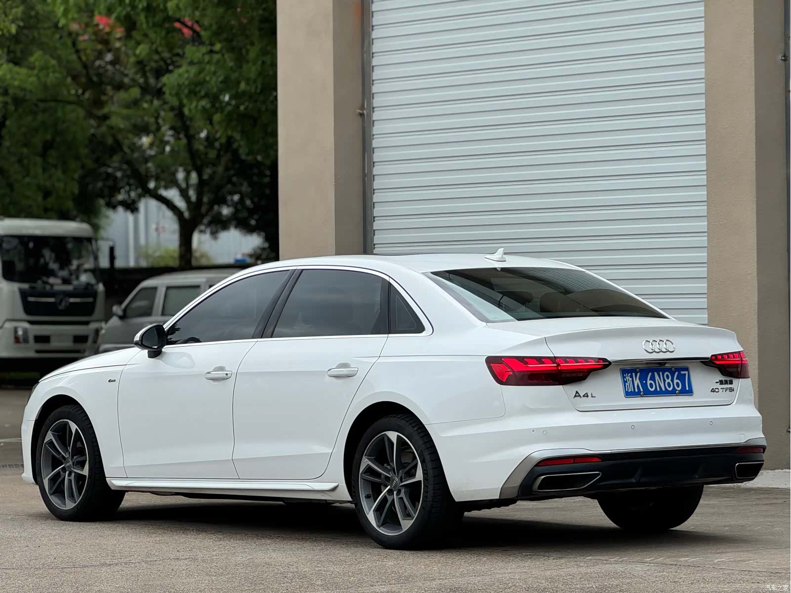 Audi A4L, 2021 3