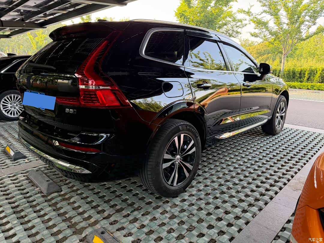 Volvo XC60, 2025 4