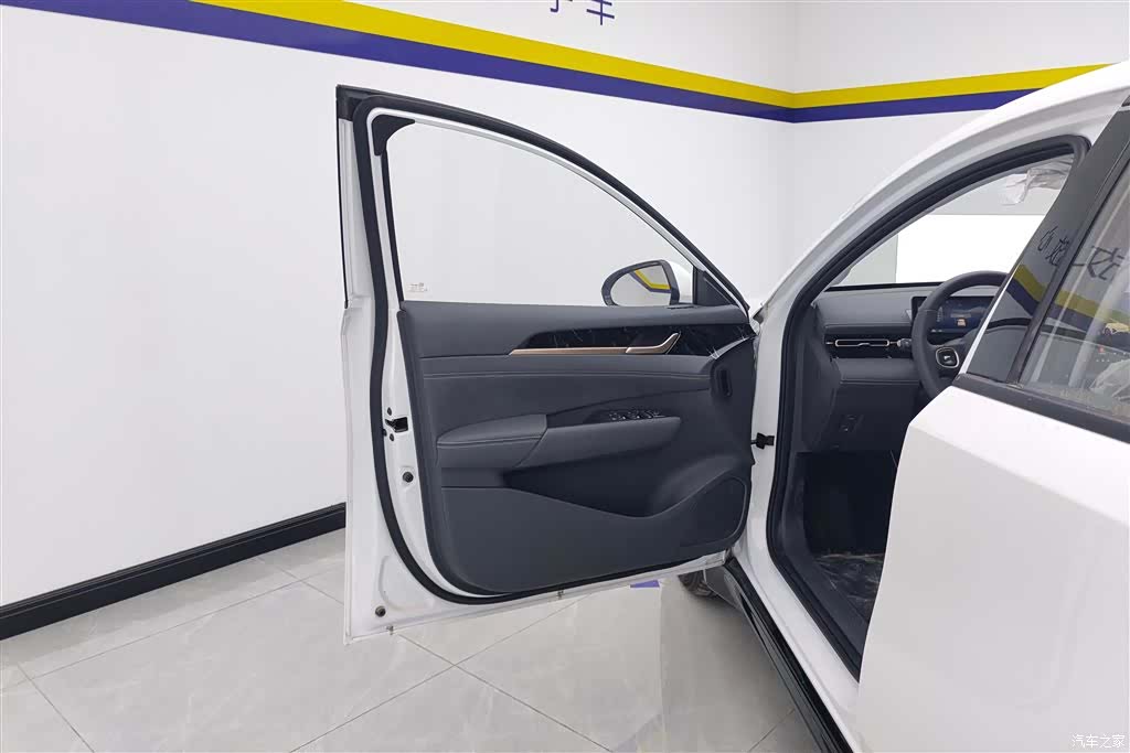 Wuling Starlight, 2026 7