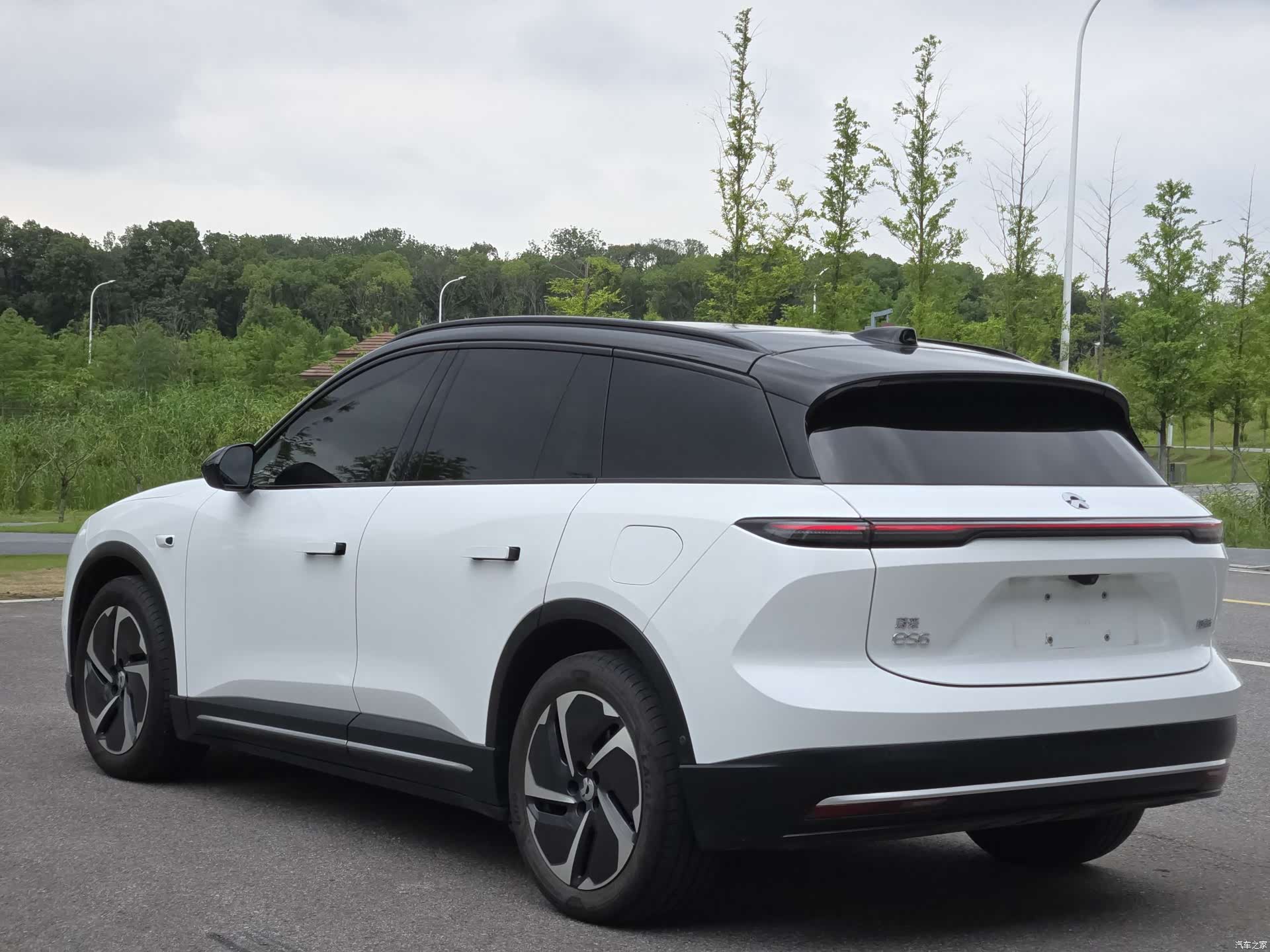 NIO ES6, 2023 7