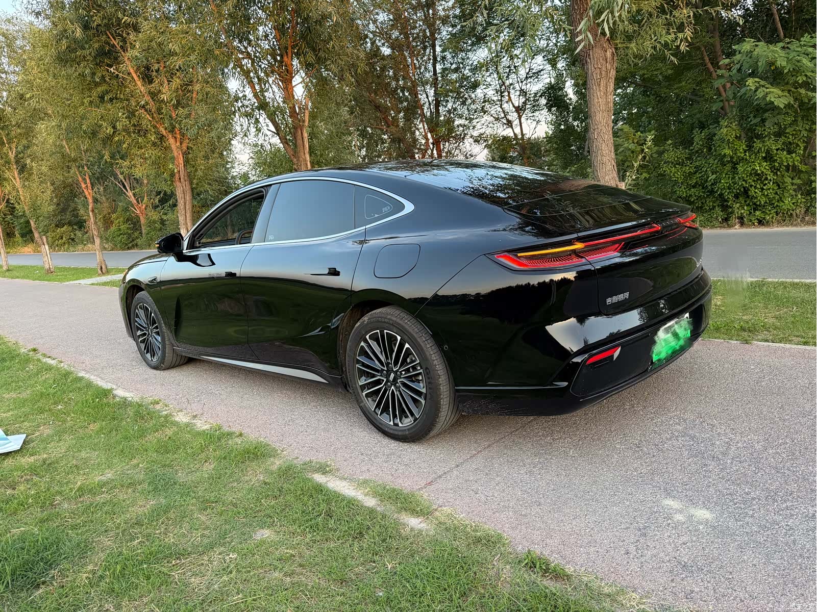 Geely 8, 2025 9