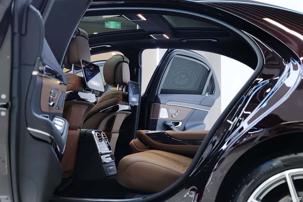 Mercedes-Benz S-Class, 2020 38