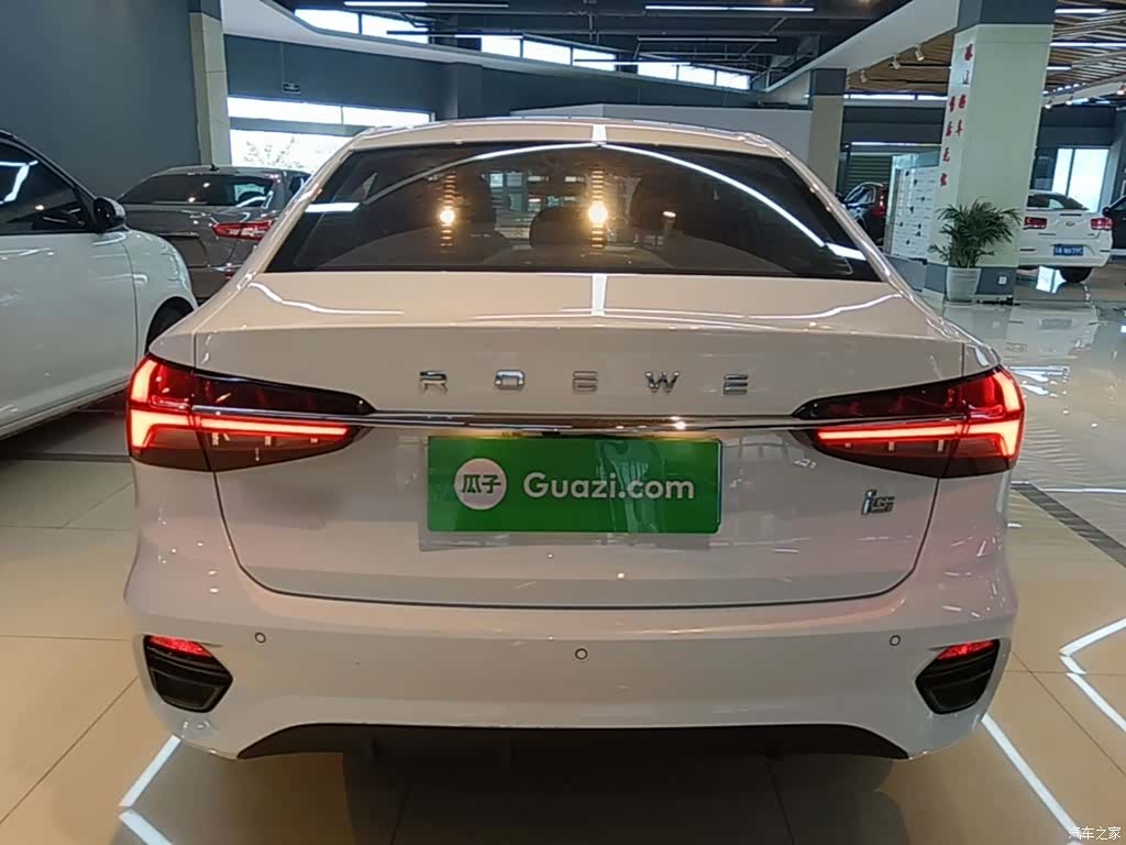 Roewe i5, 2022 6