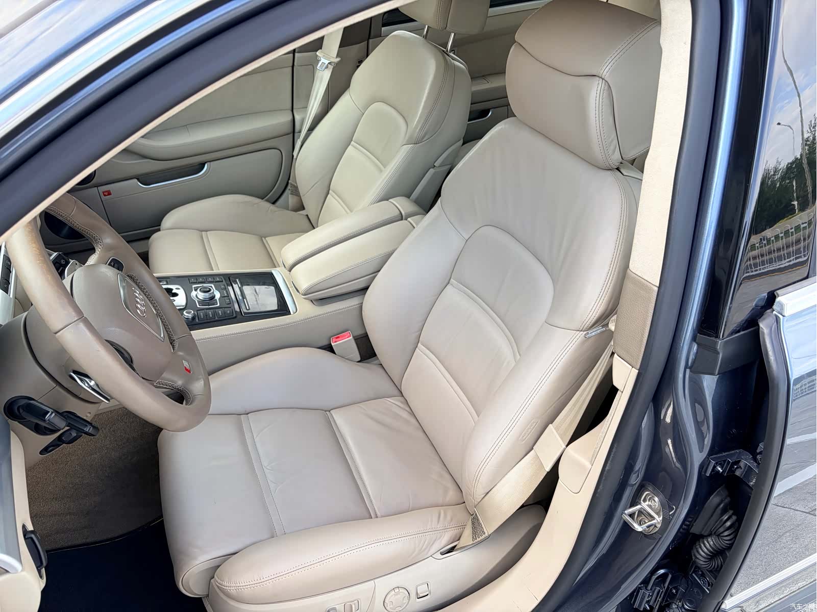 Audi TT, 2008 8
