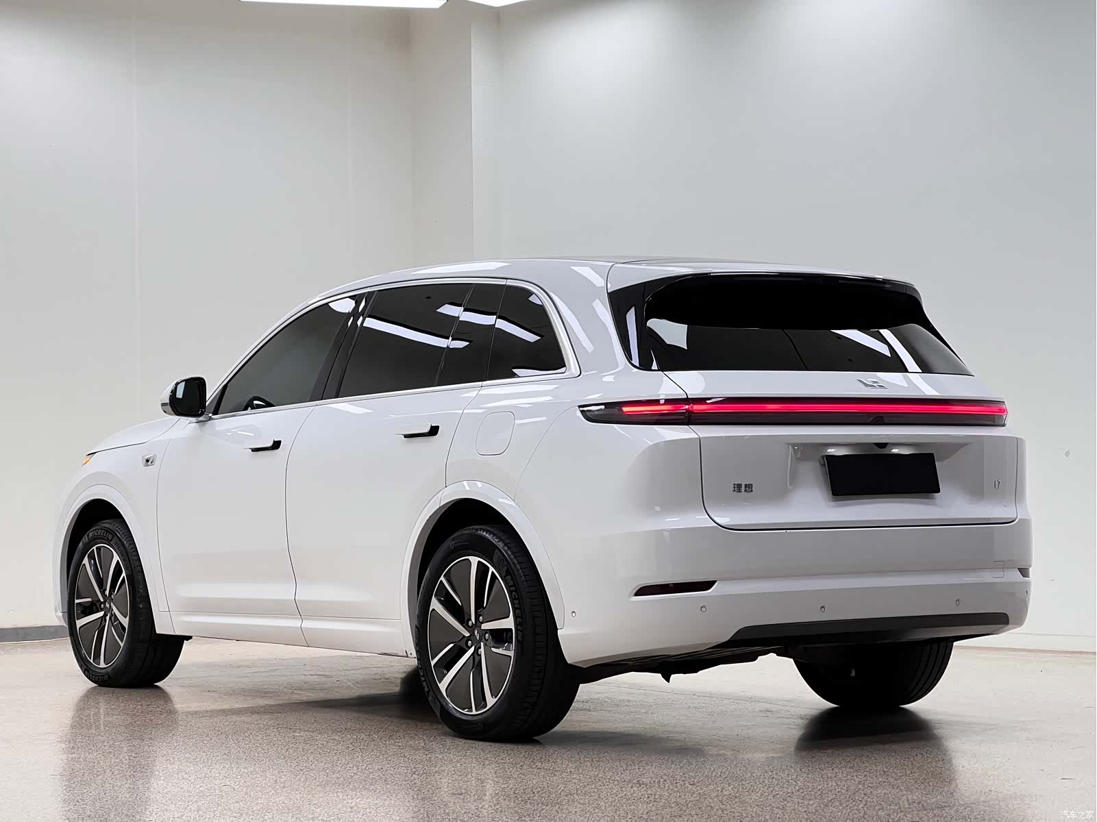 Li Auto L7, 2024 все фото