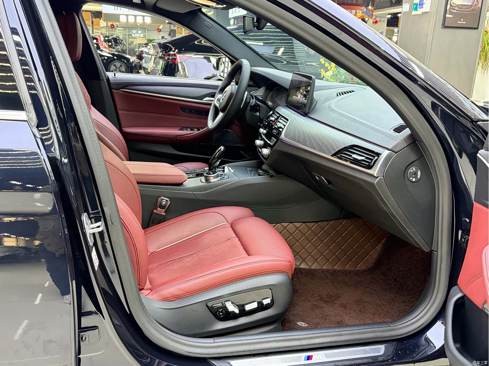 BMW 5 Series, 2022 16