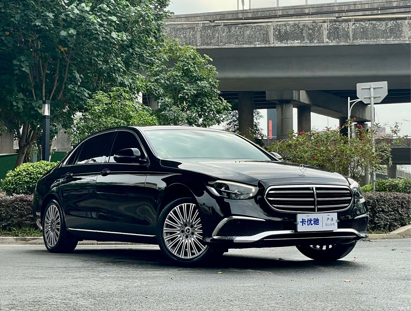 Mercedes-Benz E-Class, 2022 6