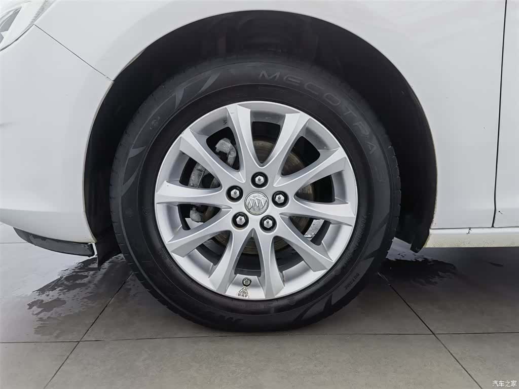 Buick XT, 2014 17
