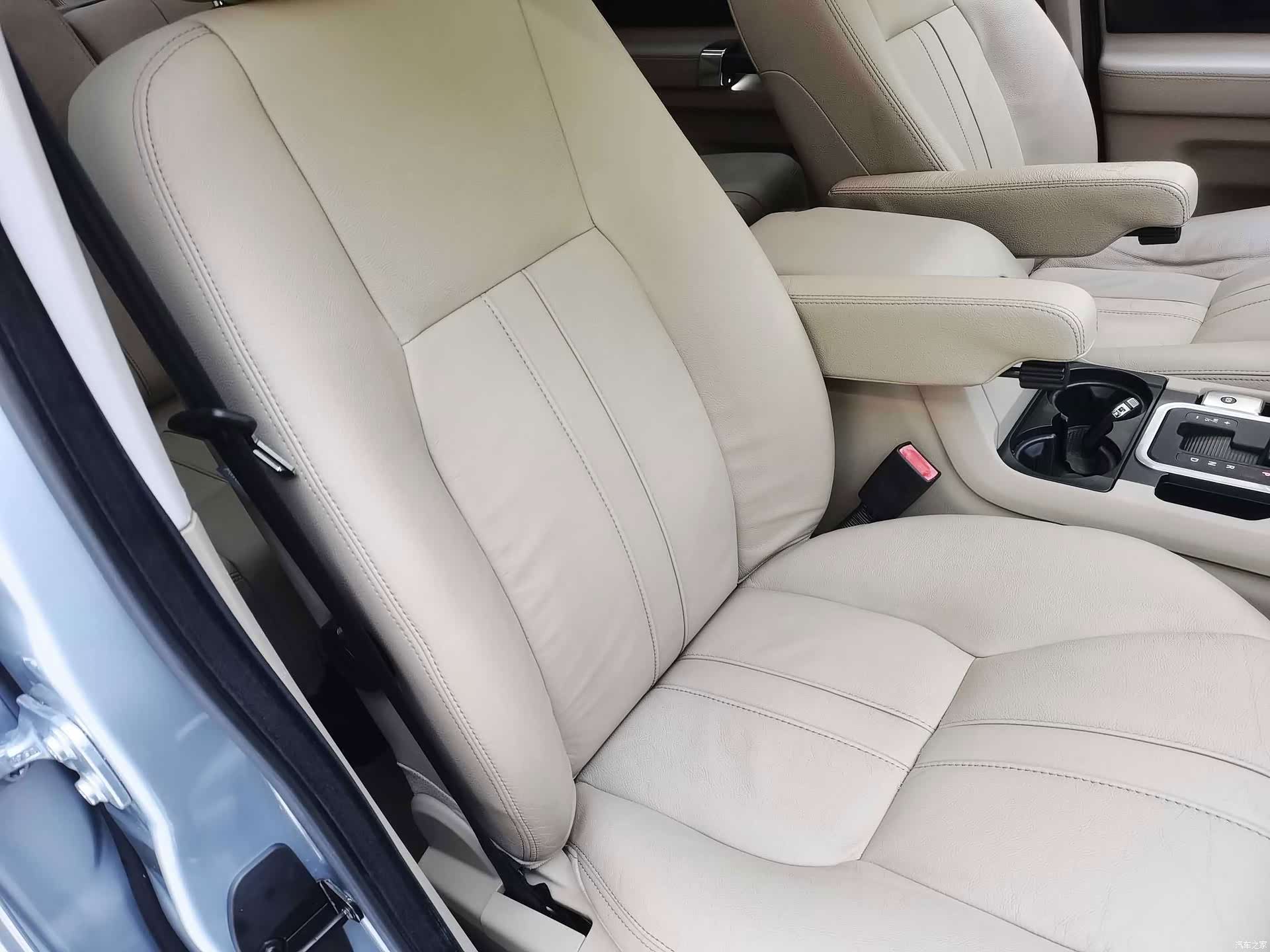 Land Rover Discovery, 2010 29