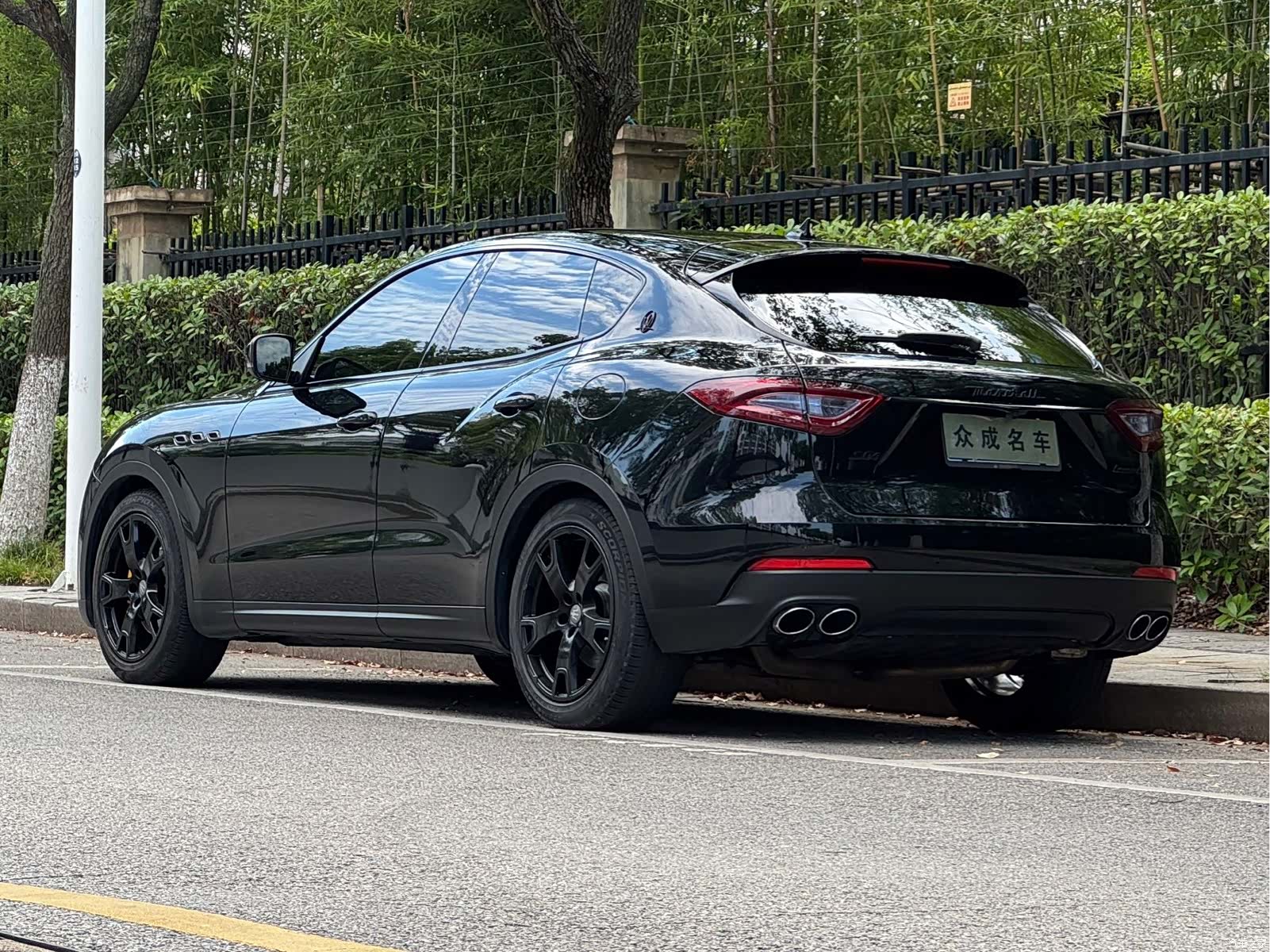 Maserati Levante, 2017 4