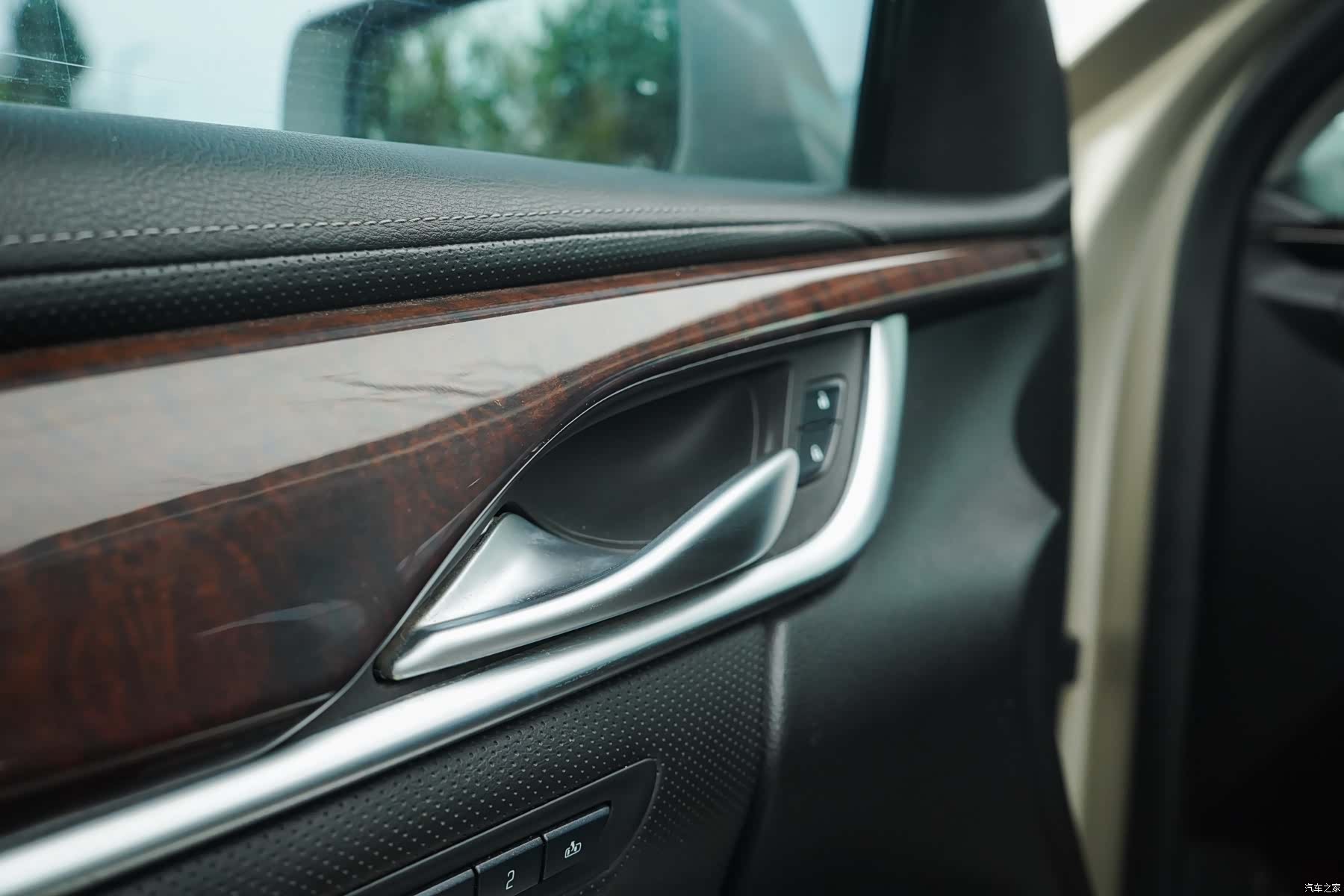 Cadillac XTS, 2013 18