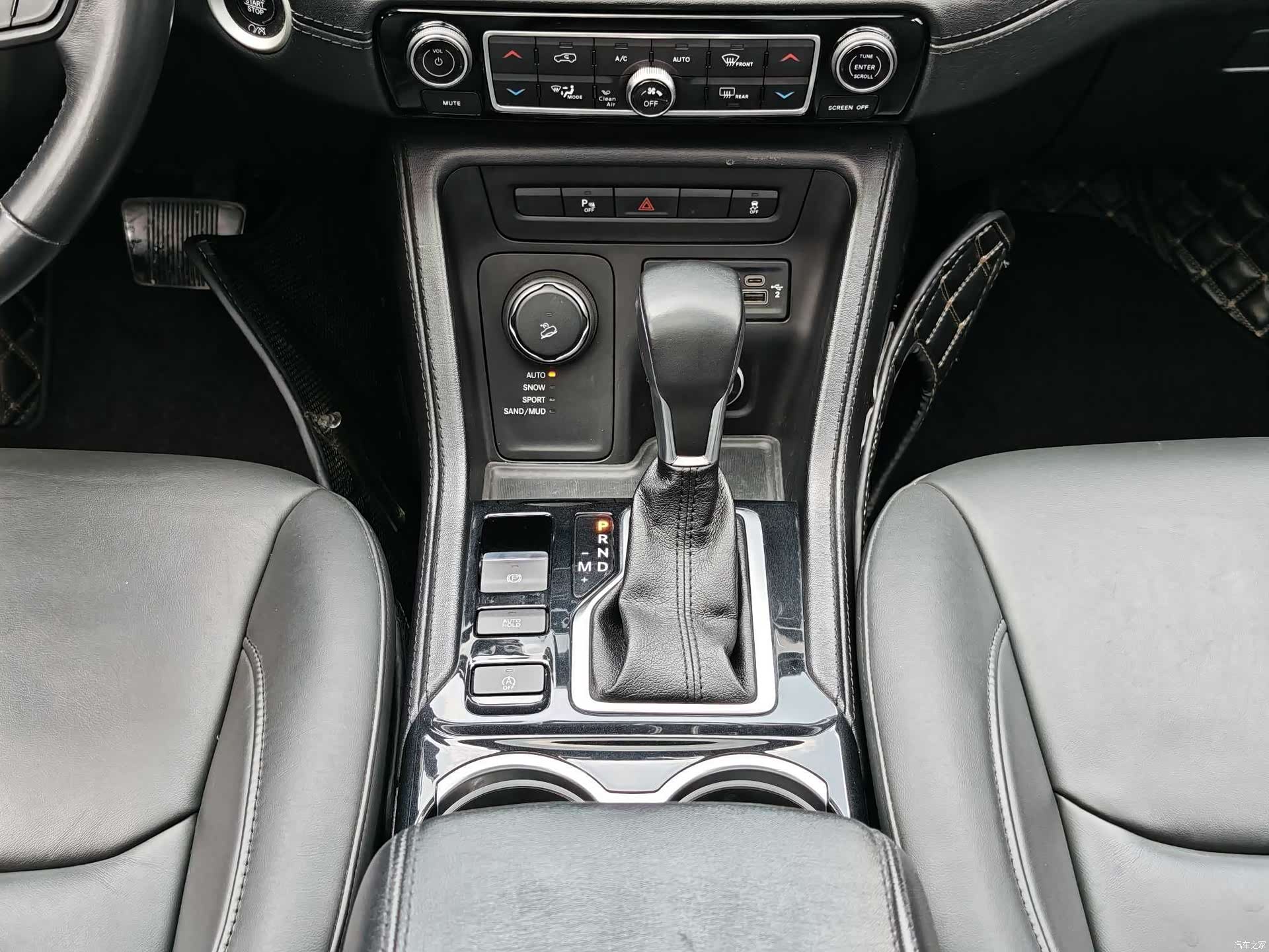 Jeep V, 2019 13