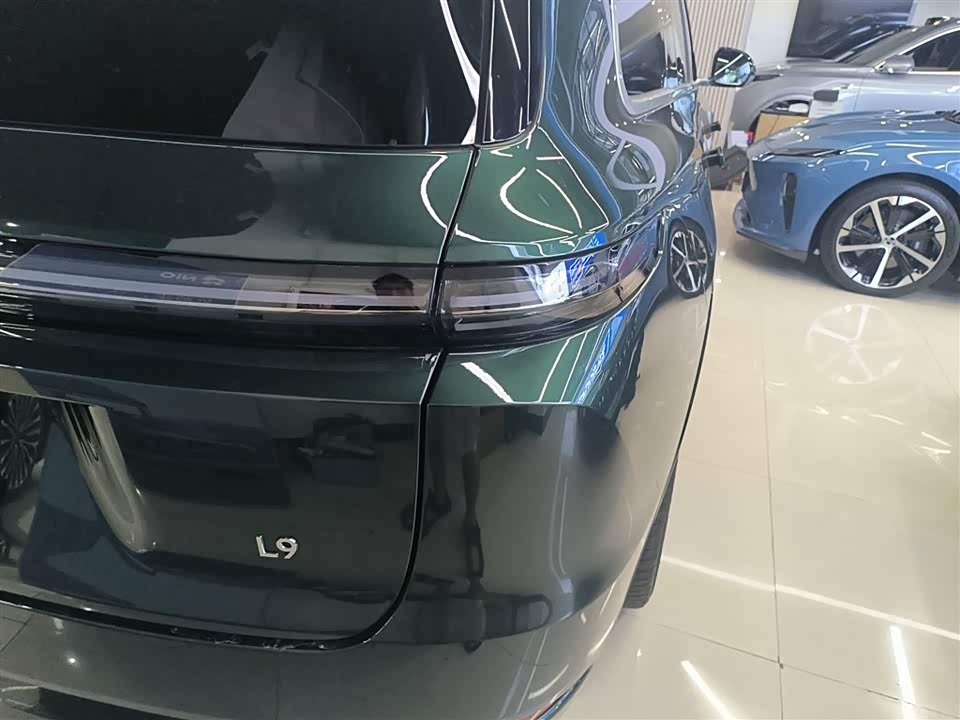 Li Auto Ideal L9