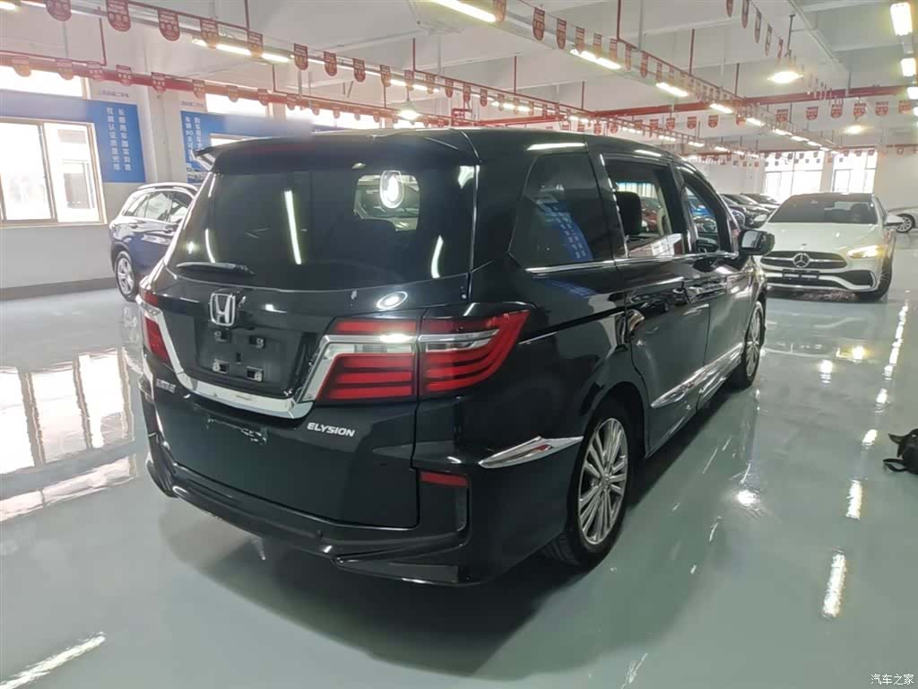 Honda Elysion, 2017 7