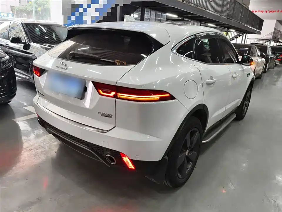 Jaguar E-PACE