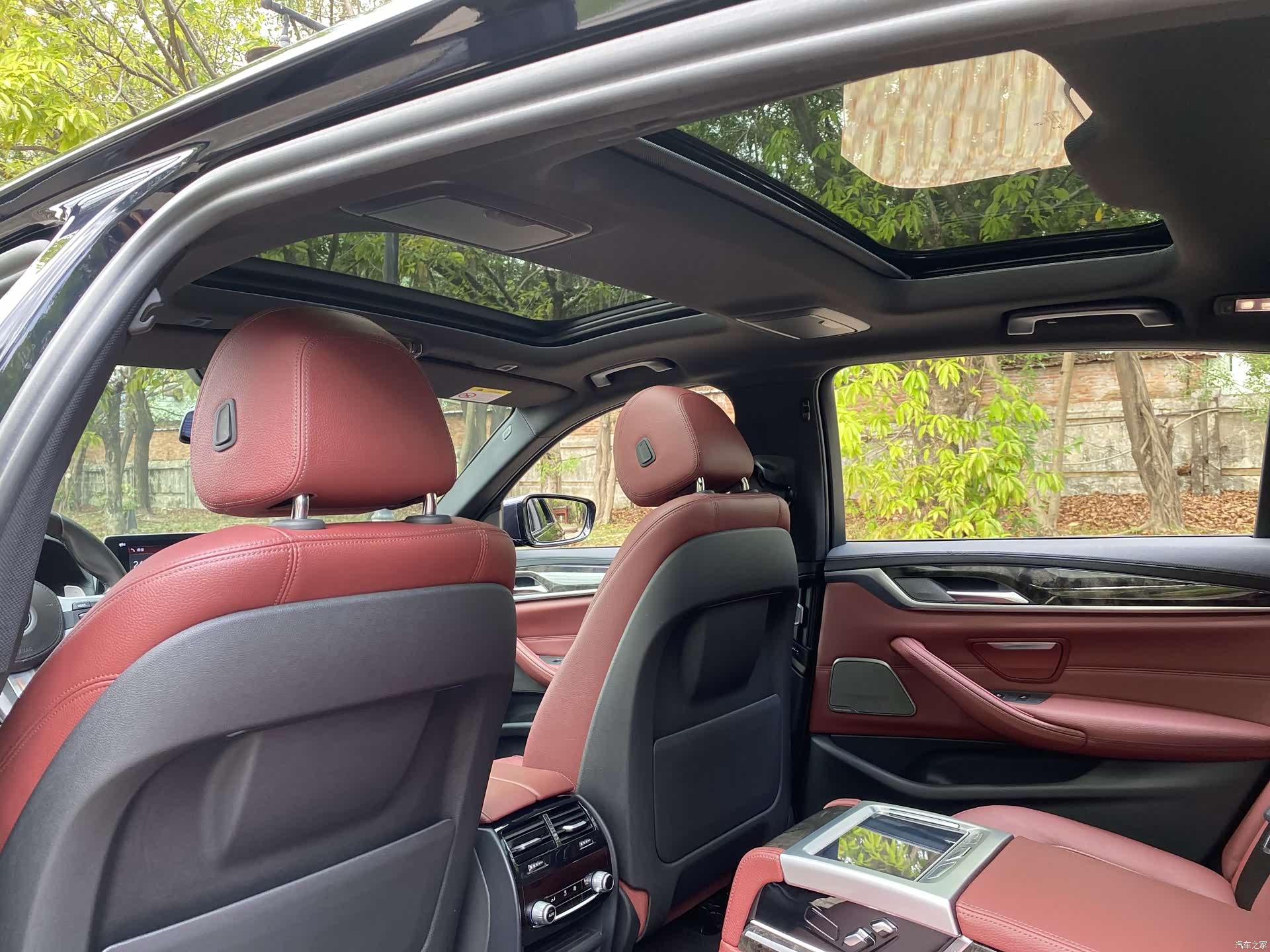 BMW 5 Series, 2018 17