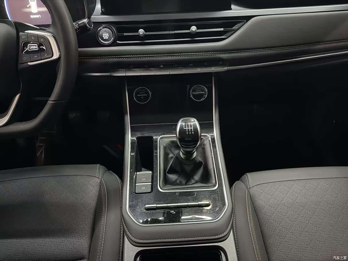 Chery Tiggo 8, 2023 все фото