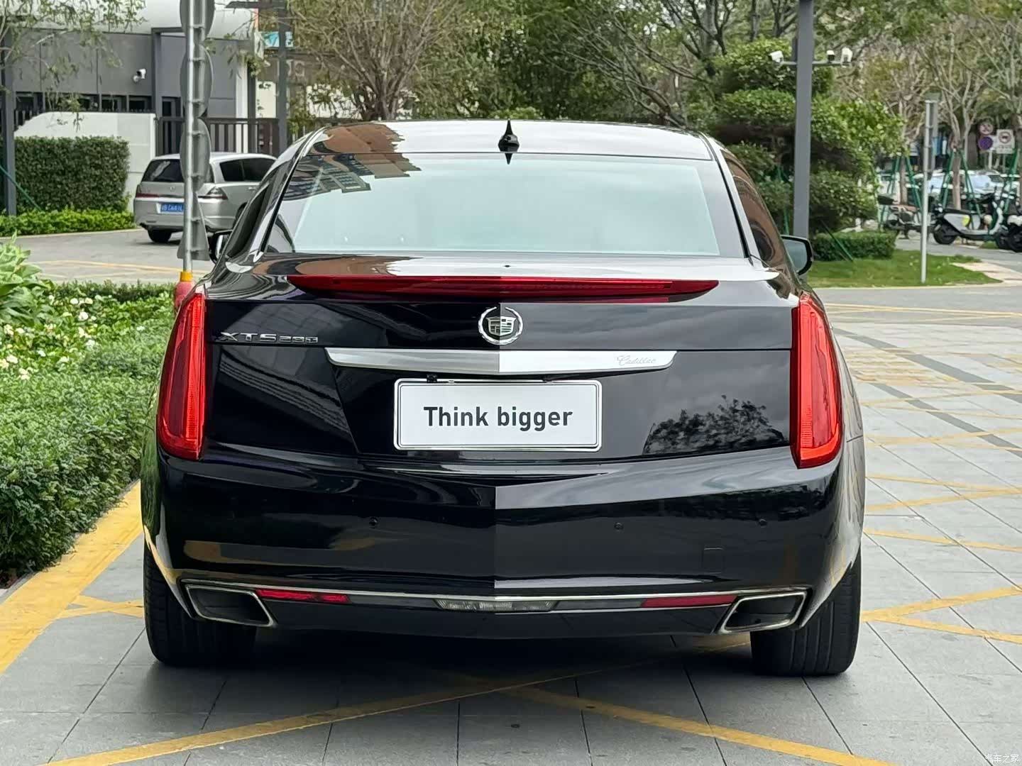 Cadillac XTS, 2015 8