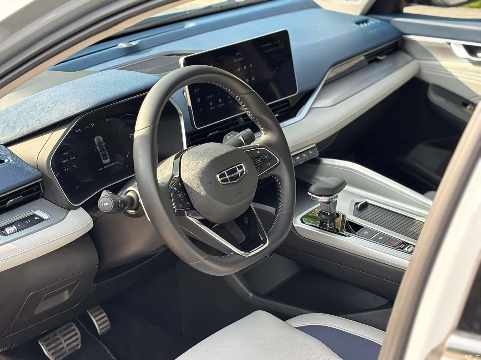 Geely Preface, 2022 23