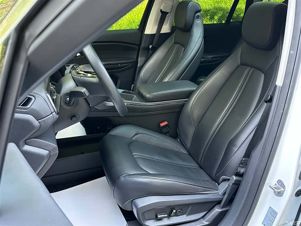 NIO ES6, 2021 7