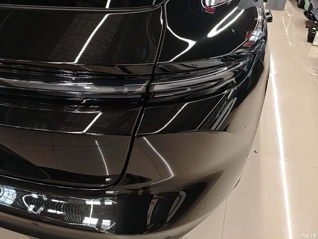 NIO ET5, 2025 8