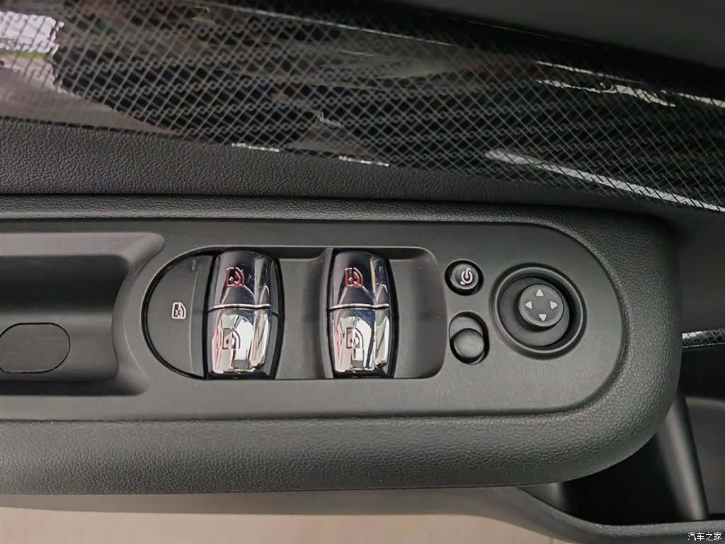 Mini Clubman, 2023 9
