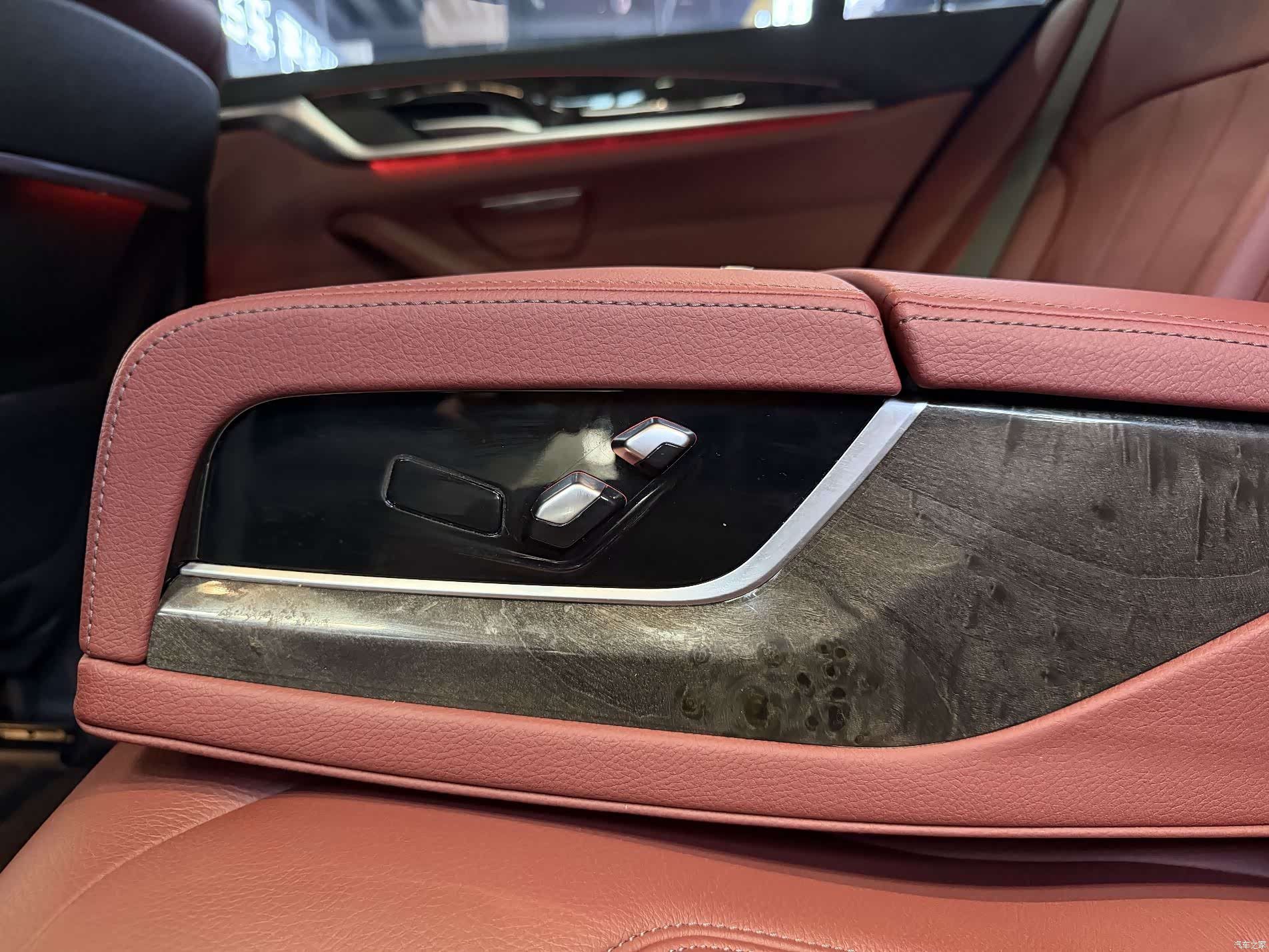 BMW 5 Series, 2020 15