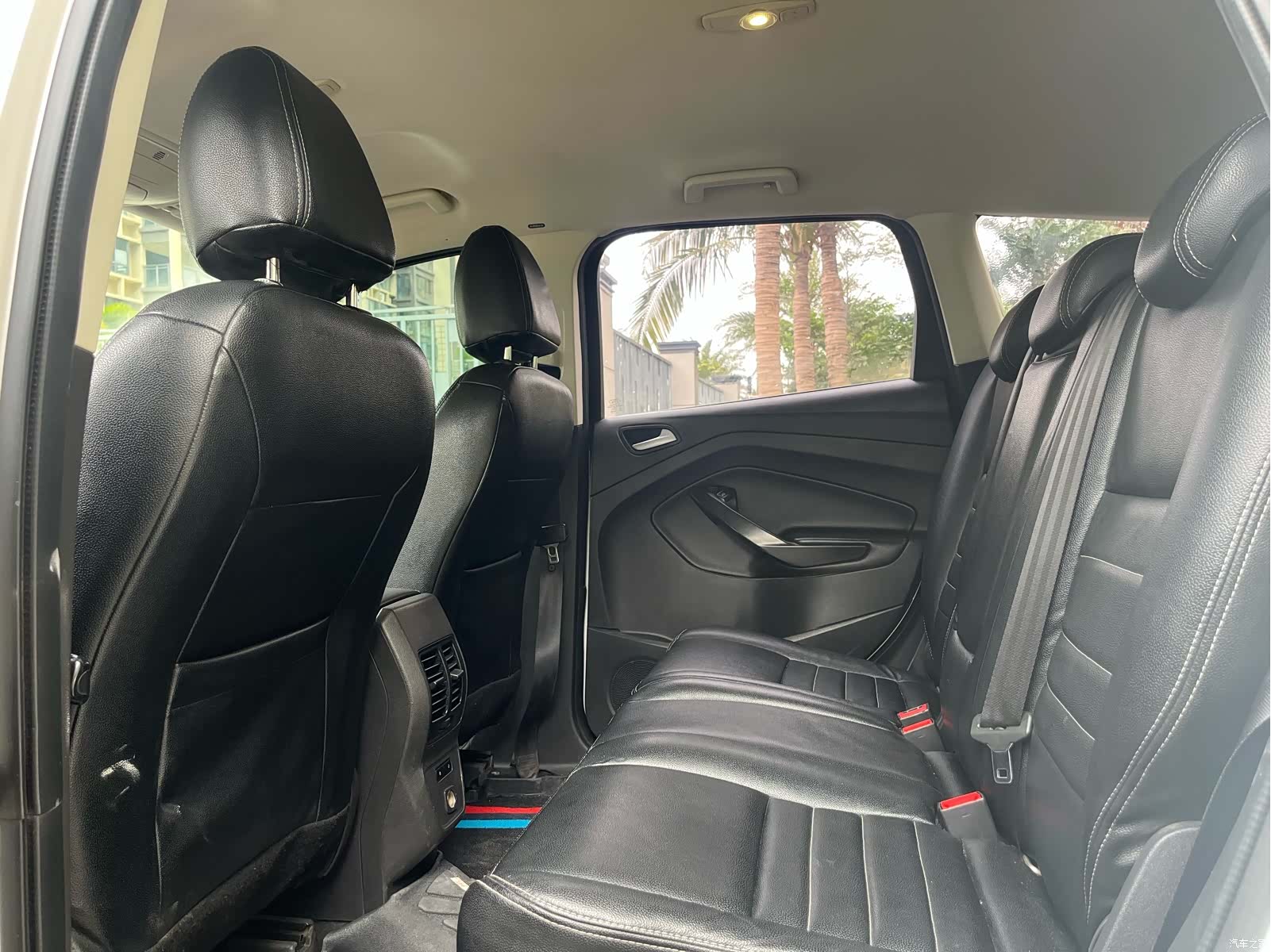 Ford Kuga, 2017 6