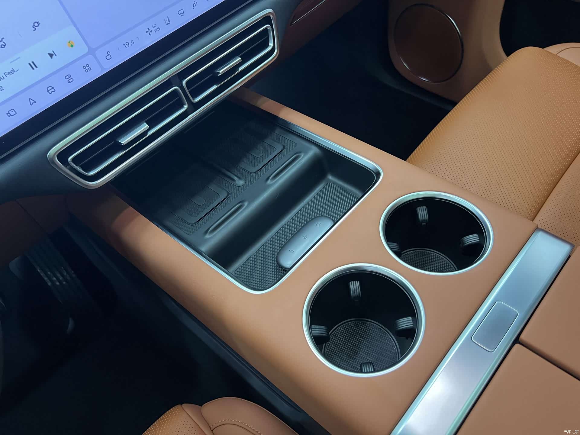 Li Auto L8, 2024 8