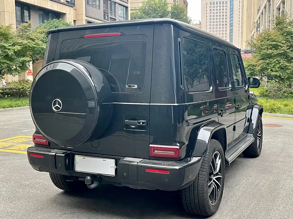 Mercedes-Benz G-class