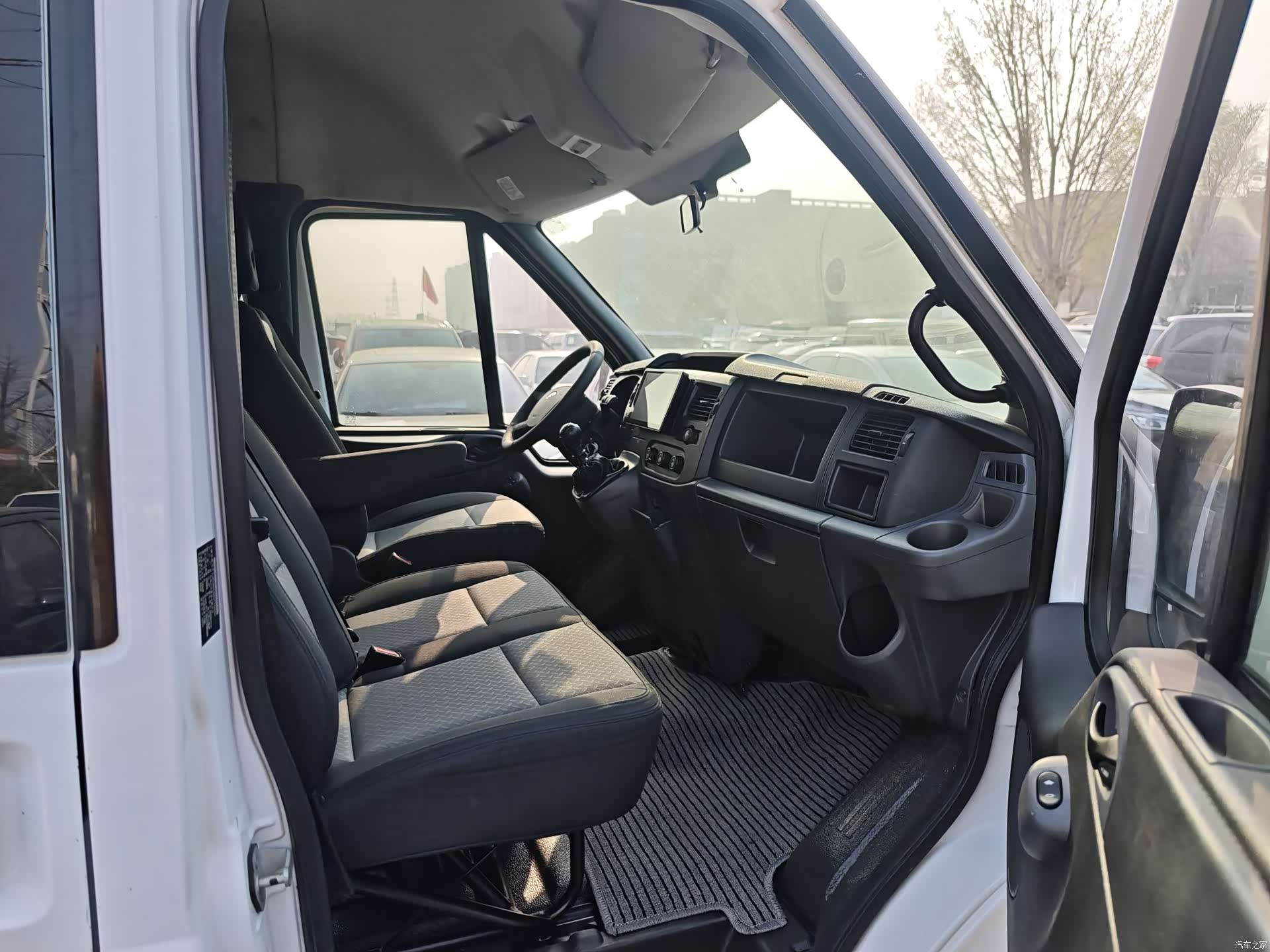 Ford 2.2T6, 2018 9