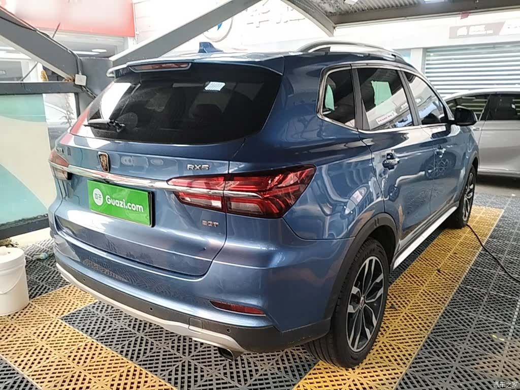 Roewe RX5, 2016 7
