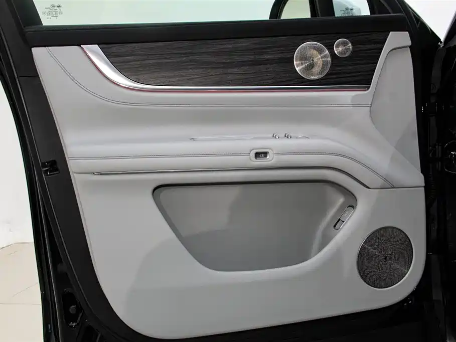 HarmonyOS Ask the world M9