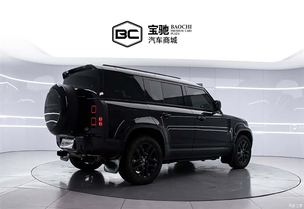 Land Rover Defender, 2026 3