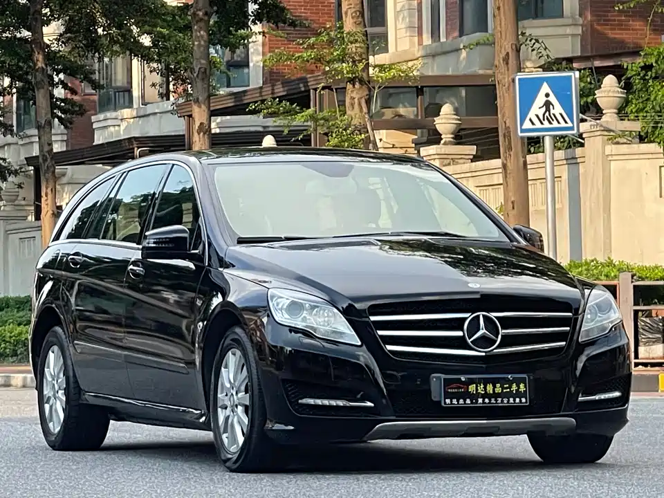 Mercedes-Benz R-class