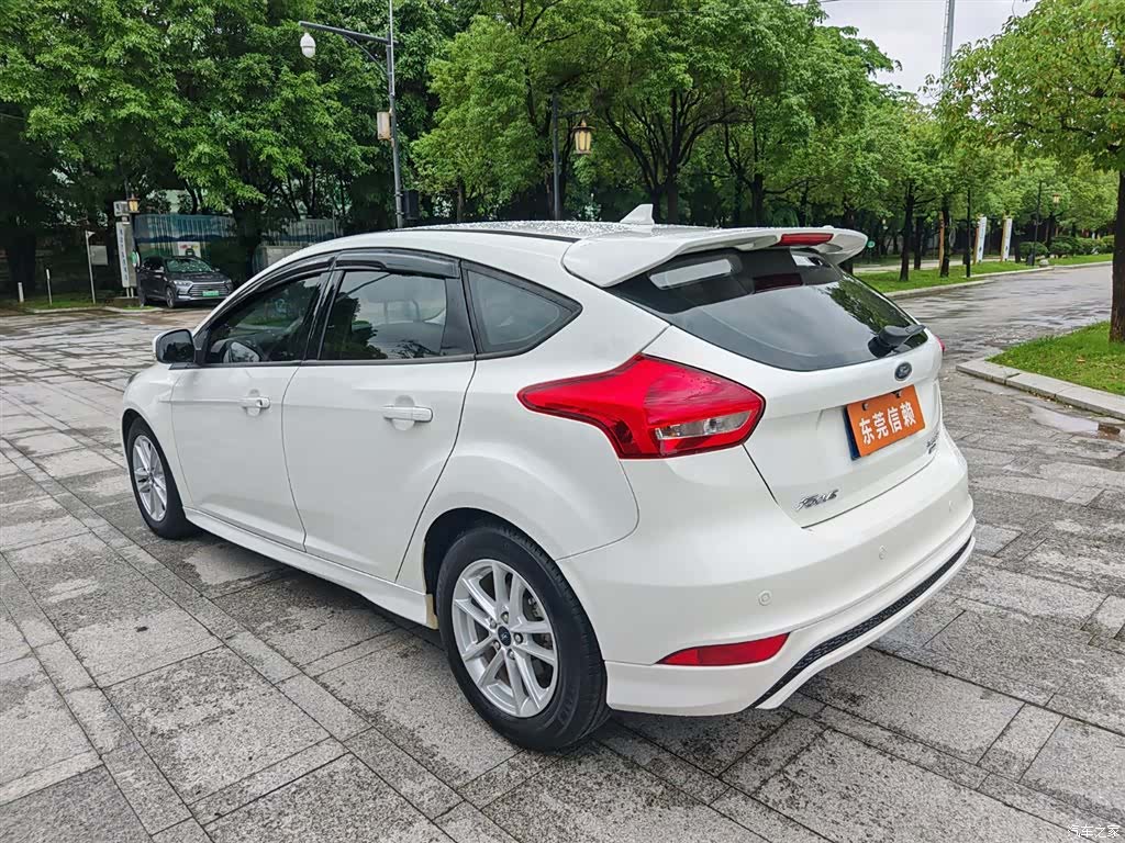 Ford Focus, 2019 7