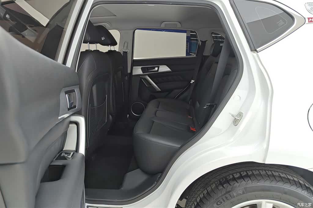 Haval H2, 2016 11