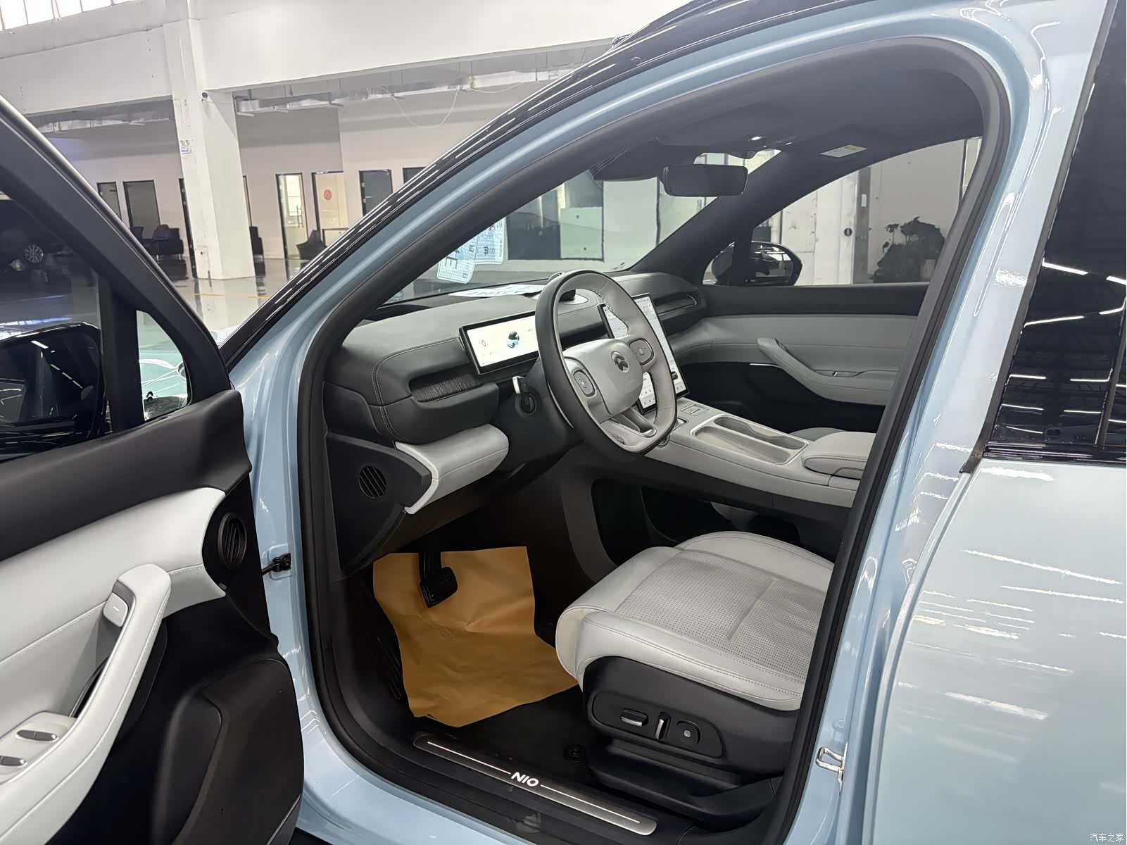 NIO ES6, 2024 4