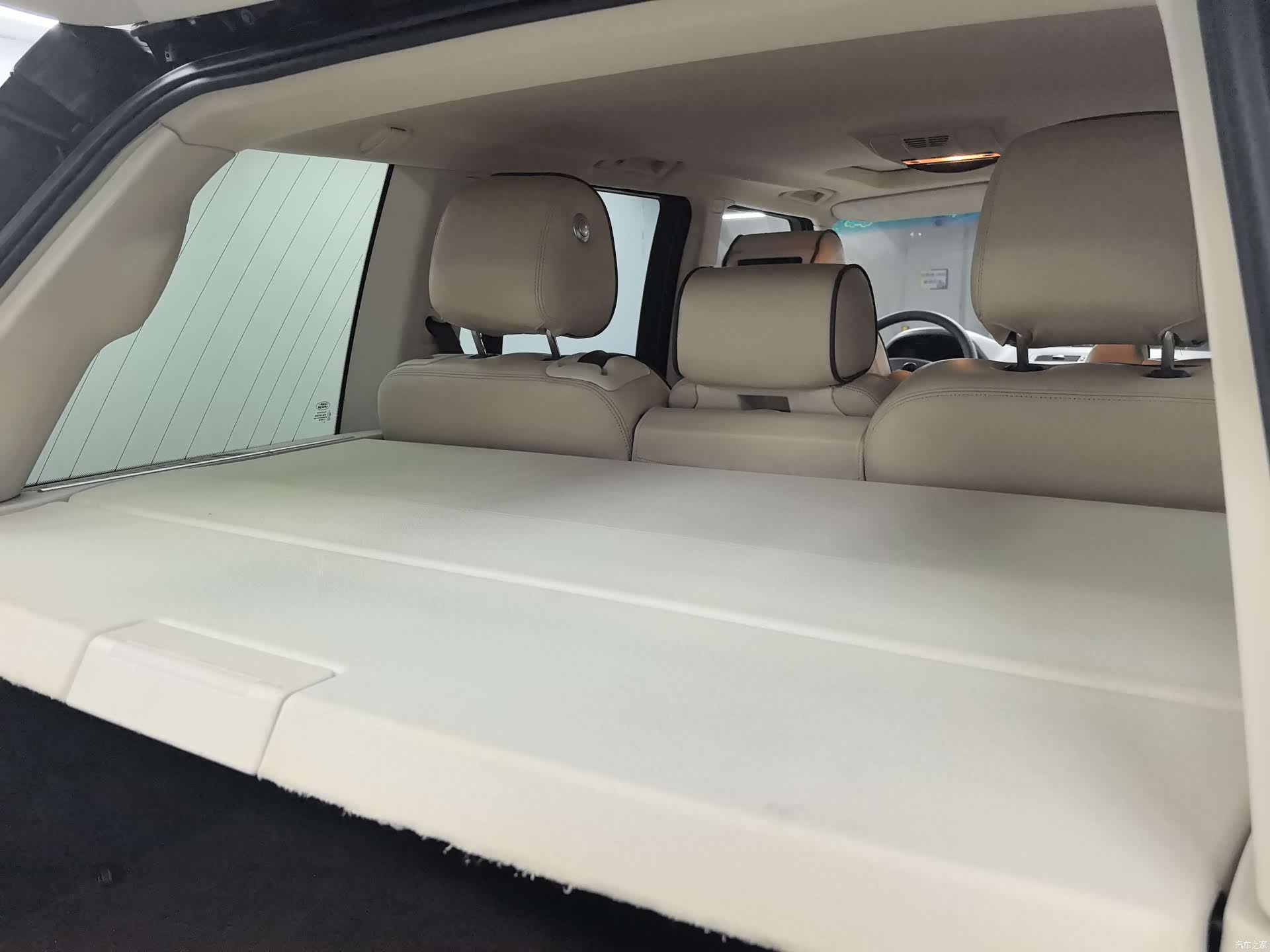 Land Rover Range Rover, 2011 13