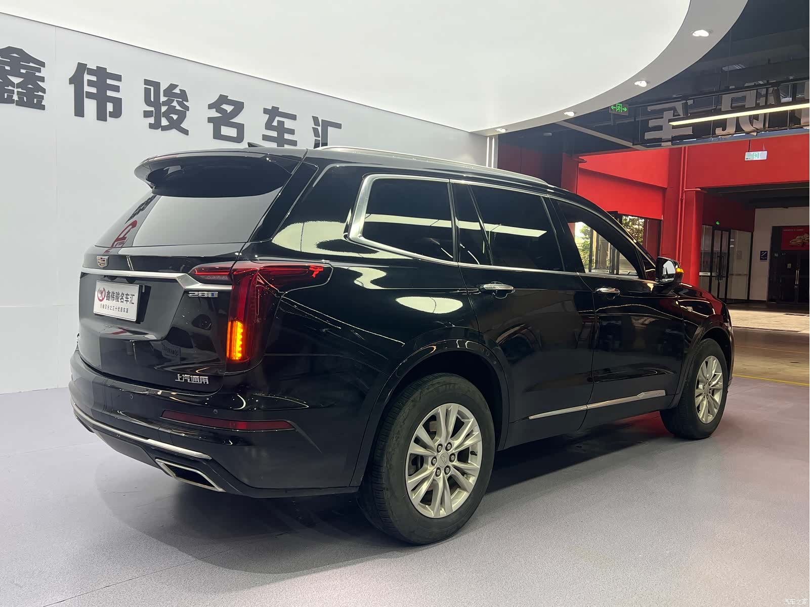 Cadillac XT6, 2022 15