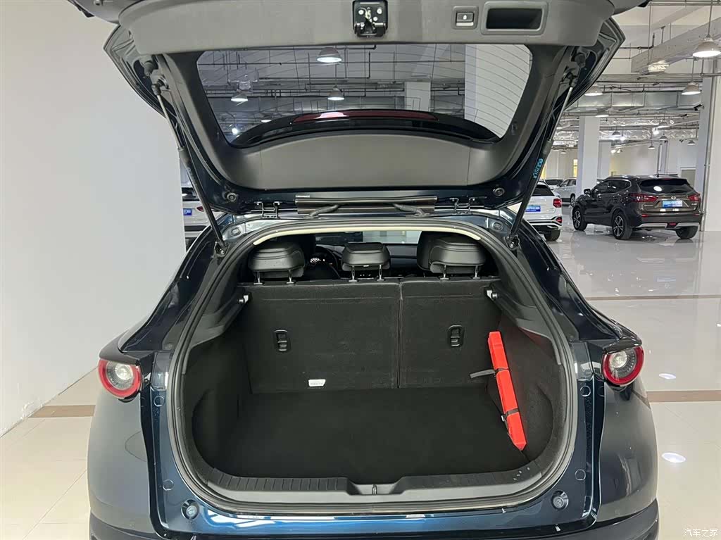 Mazda CX-30, 2021 20
