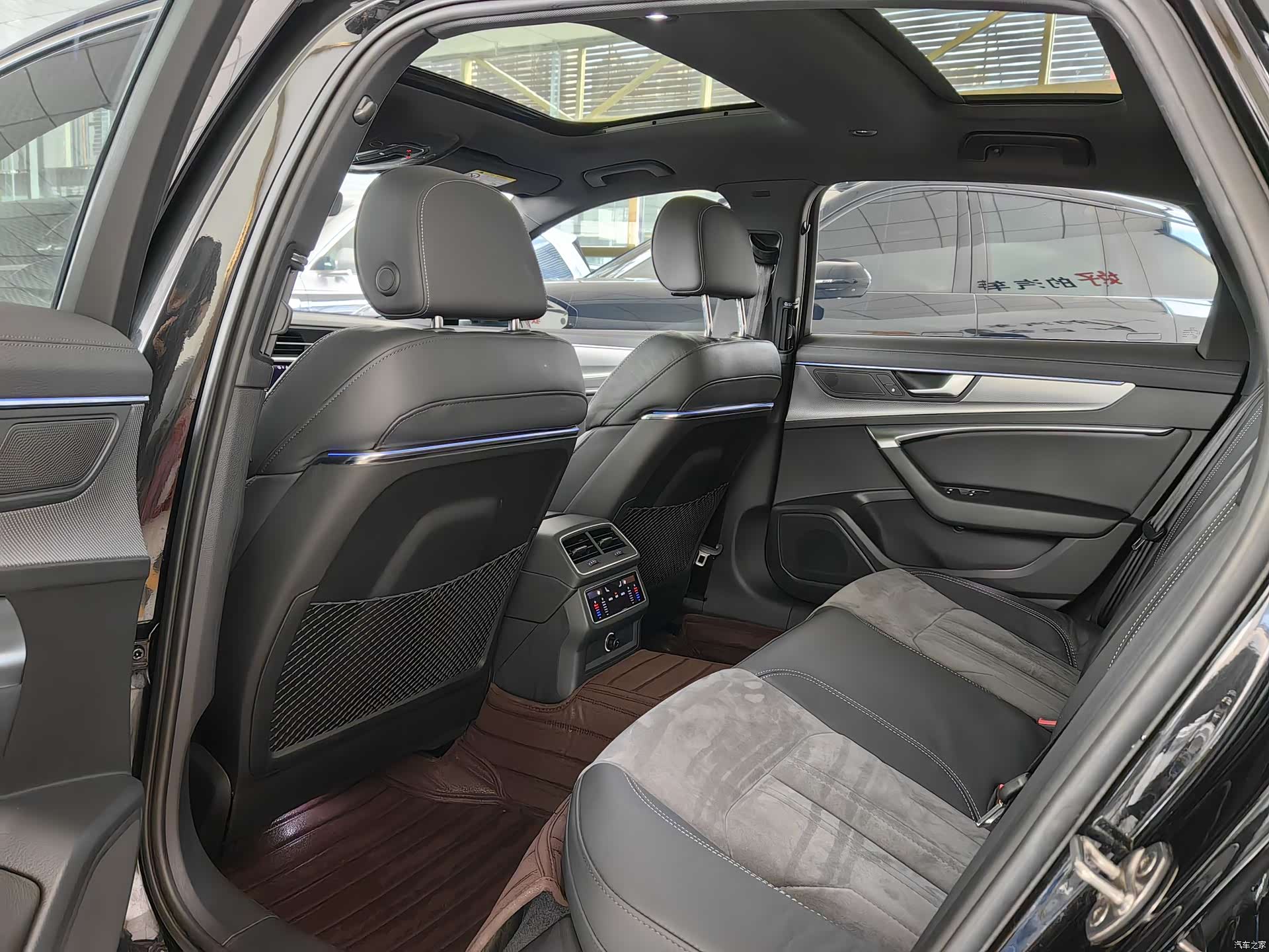 Audi A6L, 2021 9